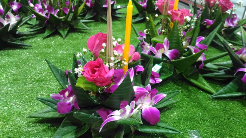 Loy Kratong, Lichterfest in Thailand