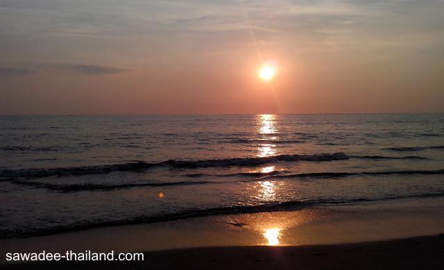 Sonnenuntergang bei Khao Lak